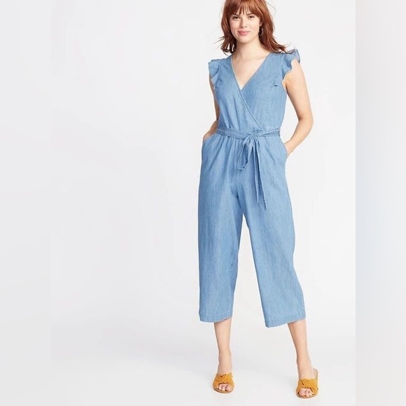 Old Navy Blue Chambray V-Neck Surplice Ruffle Sleeve Jumpsuit Extra Small - Picture 1 of 13